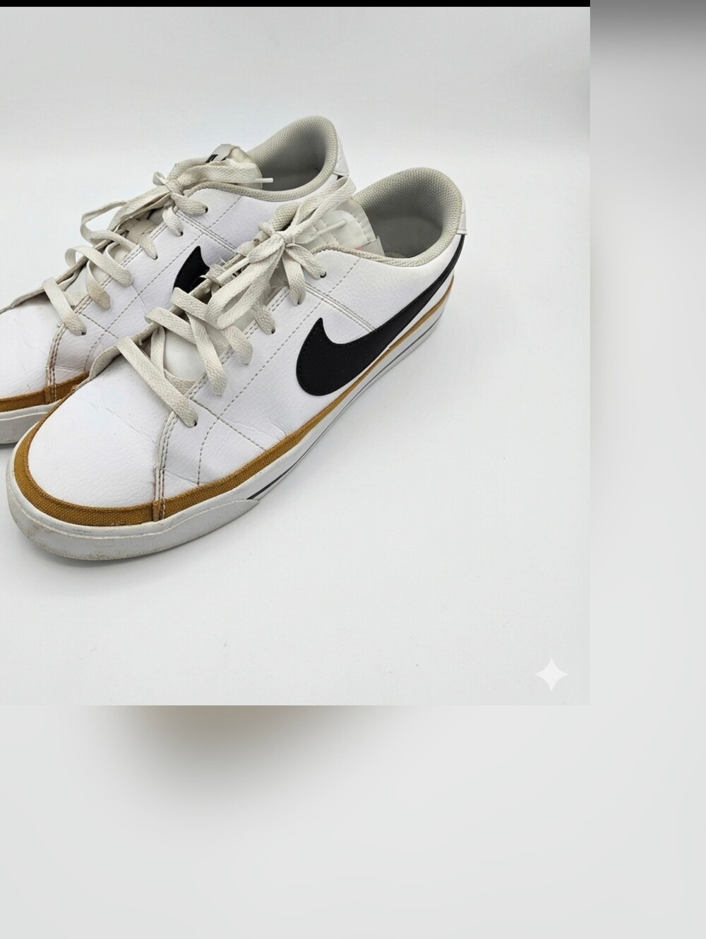 Nike Men’s Sneakers – White & Black – Size 11.5 – Clean, Lightly Used